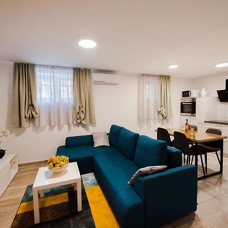 Xcite City Luxury Apartment Split Extérieur photo